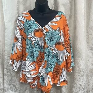 Bold floral knotted blouse XL